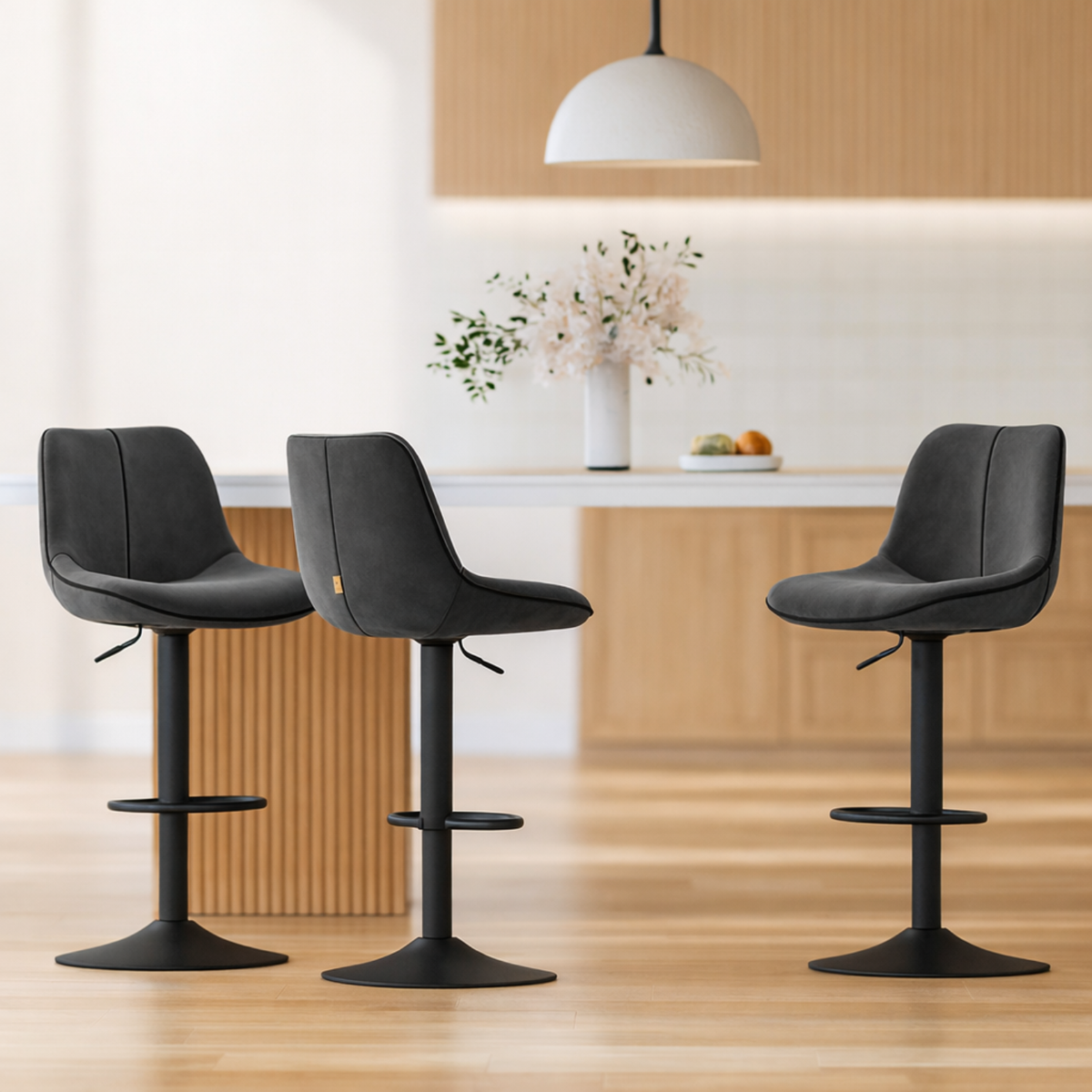 4 chaises de bar en velours sobre et accueillant – Russel