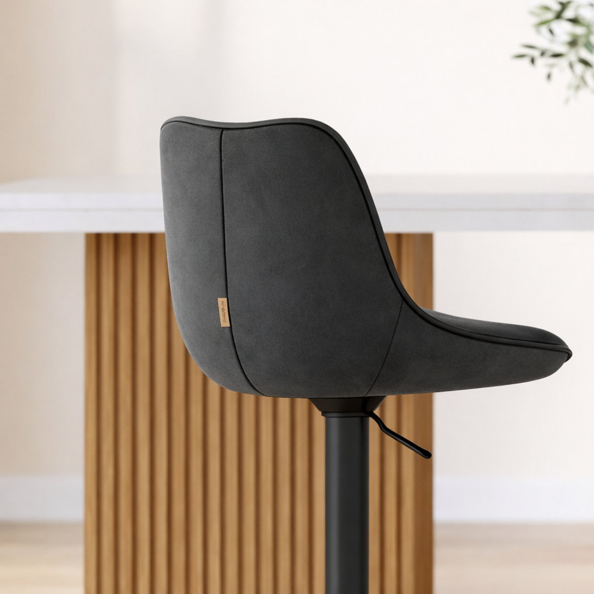 4 chaises de bar en velours sobre et accueillant – Russel