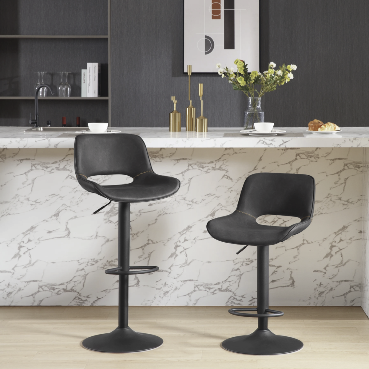 Chaises de bar au design vintage et ajouré – Darwin